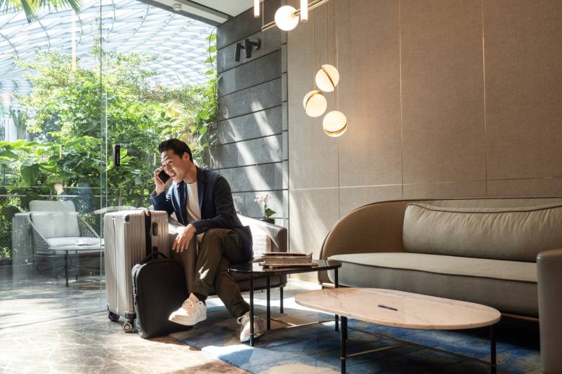 Entrepreneurs in Singapore choose relocation and tax benefits in Dubai for international business expansion