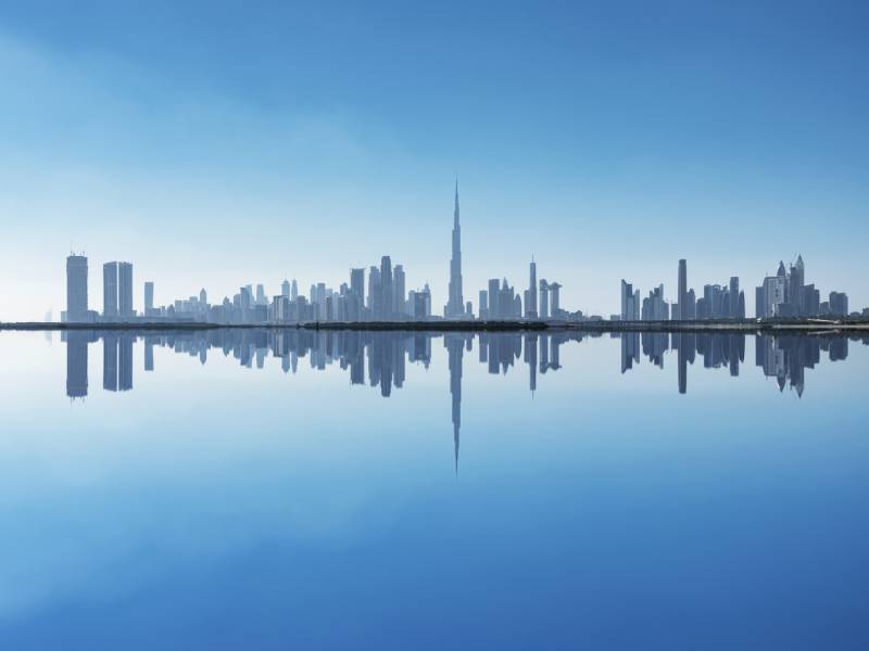 The iconic Dubai skyline, symbolizing the lifestyle and tax-free benefits of securing a Golden Visa in Dubai for London residents
